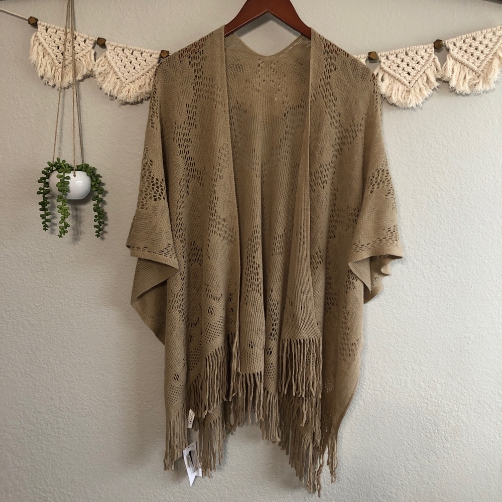 Lace floral shawl - one size